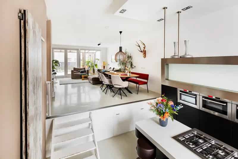 Huis te koop Zaandam: Ruime gezinswoning 192m² - 5 slaapkamers - Energielabel A+