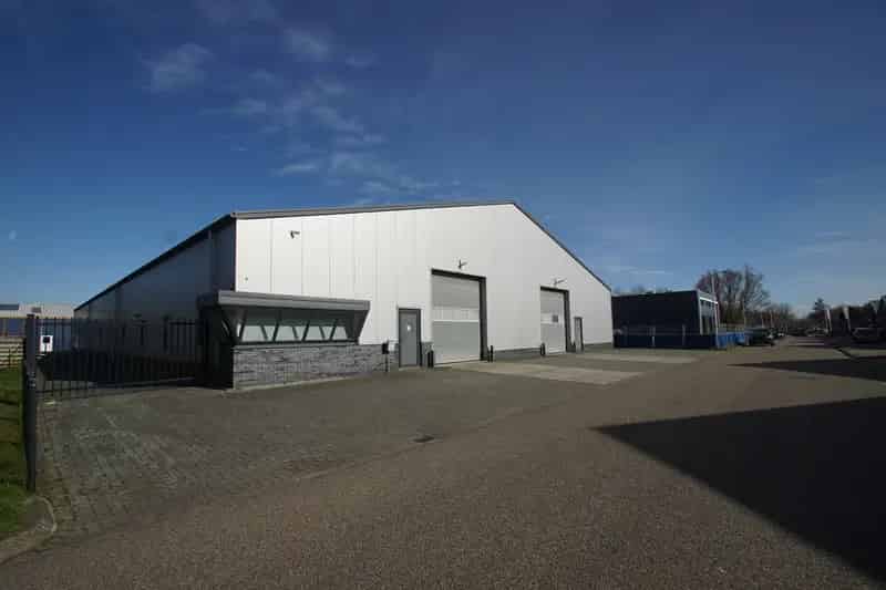Bedrijfshal Steenwijk 680m2 te huur A+ isolatie