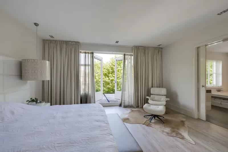 Luxe Herenhuis te Koop Rijsbergen 6 Slaapkamers Zwembad