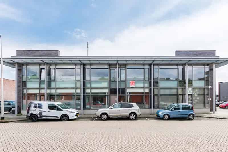Kantoorruimte te huur Ridderkerk 92m²  Energiezuinig  Modern