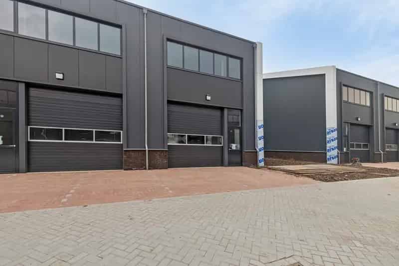 Bedrijfshal te koop Gouderak 105m2 uitbreidbaar