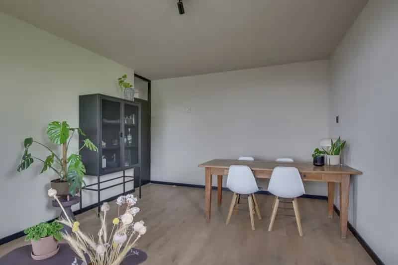 4-kamer appartement Deventer  Nabij Winkelcentrum