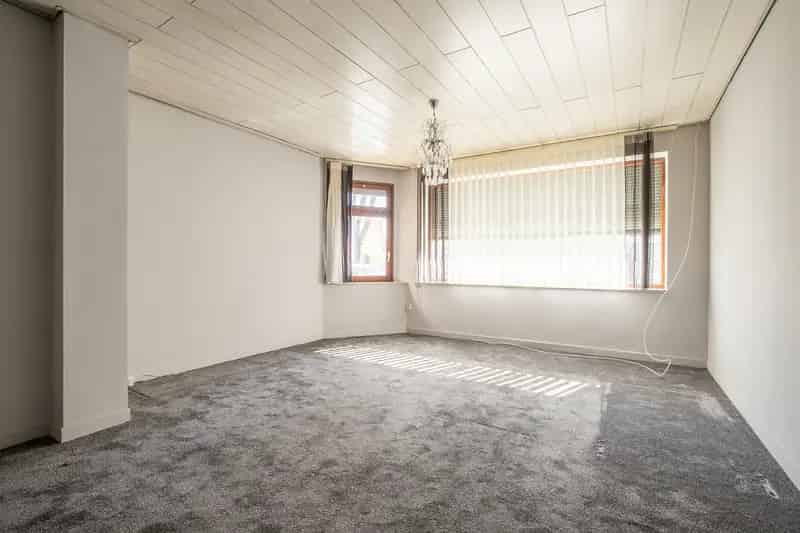 Herenhuis Waubach te renoveren 780m2 perceel