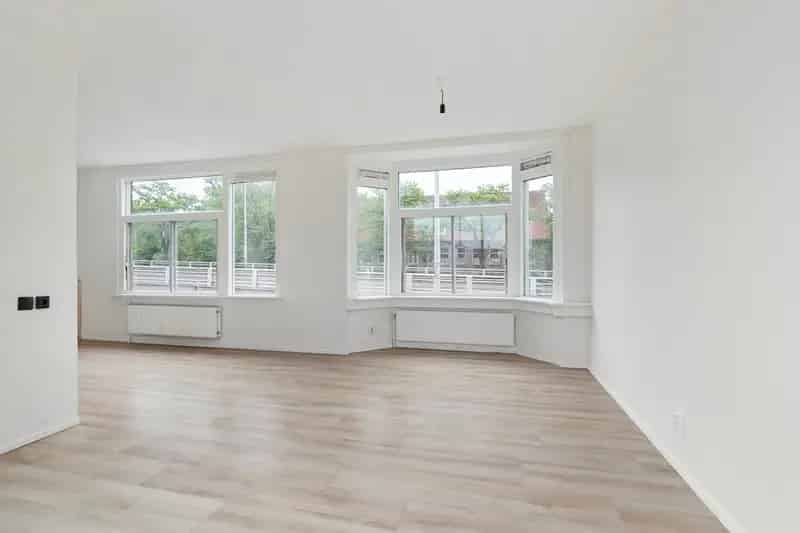 Ruime Maisonnette Hillesluis 2 slaapkamers 2 balkons