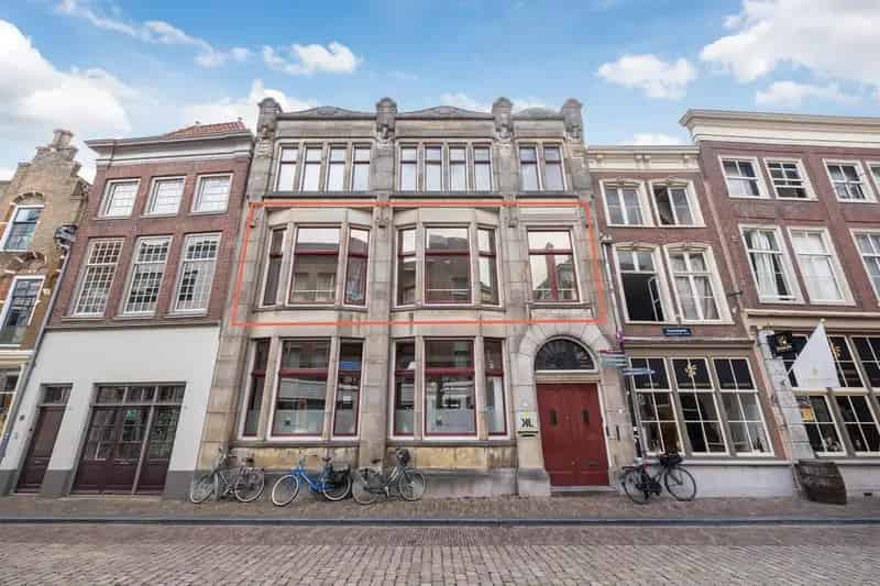 Dordtse Rijksmonumentale Grachtenwoning 3 Slaapkamers Luxe Keuken