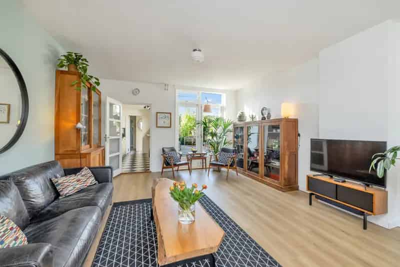 Moderne 2-onder-1-kapwoning Hillegom 4 slaapkamers Grote Aanbouw