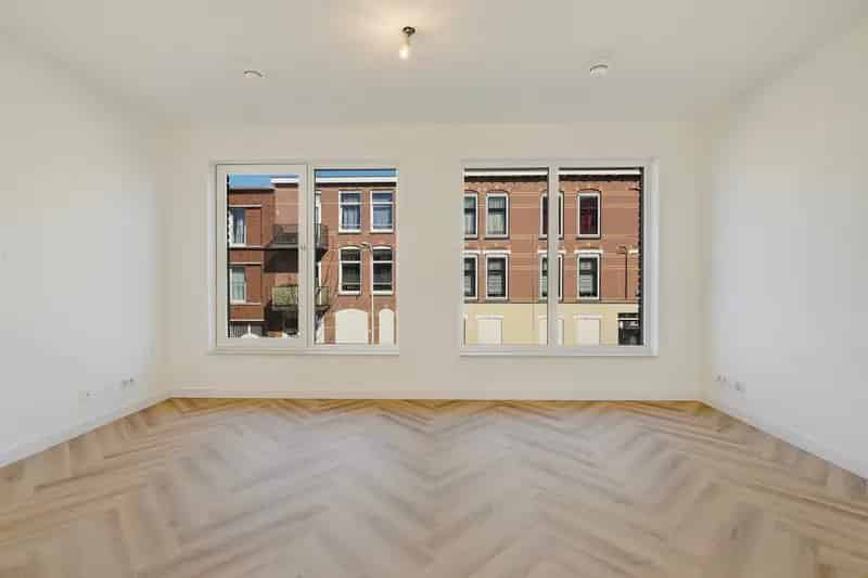 Modern Dubbel Bovenhuis Transvaalkwartier 4 Slaapkamers Dakterras A+ Label