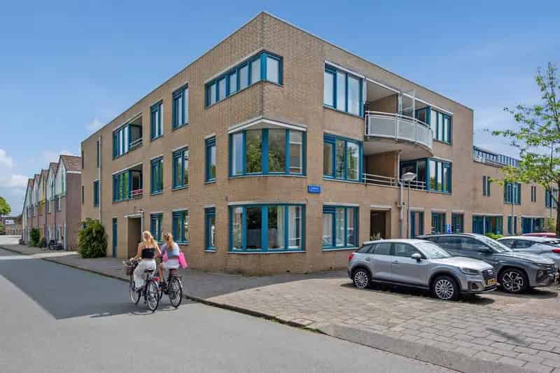 3 Kamer Appartement Delft Aan Het Water Instapklaar