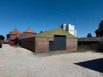 Bedrijfsruimte 135m2 Maashees te huur