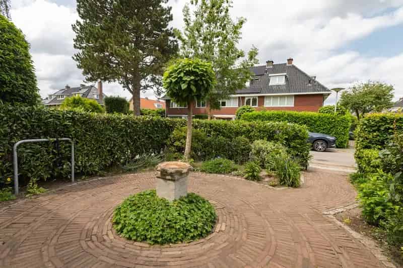 Jaren 30 Middenvilla Naarden - Uitgebouwd & Geheel Gemoderniseerd
