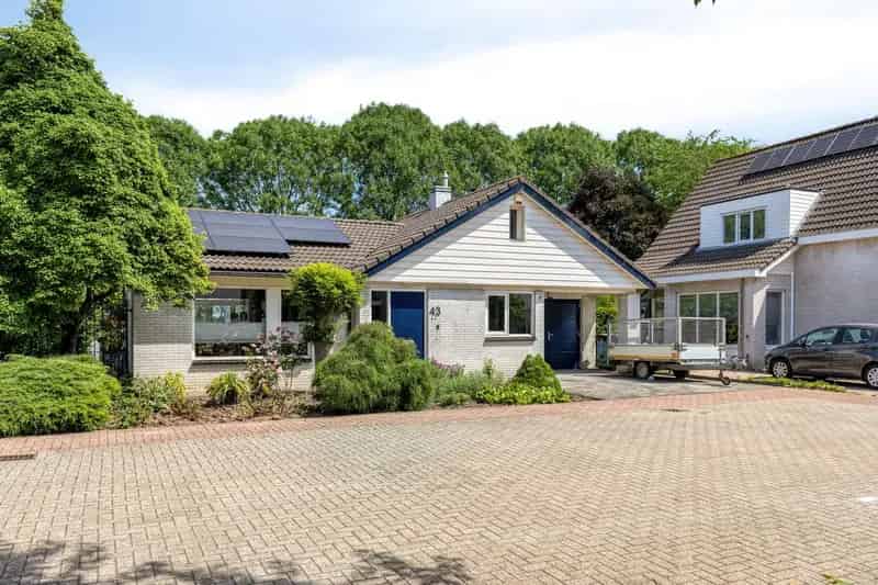 Moderne Vrijstaande woning met Uitzicht Oosterhout
