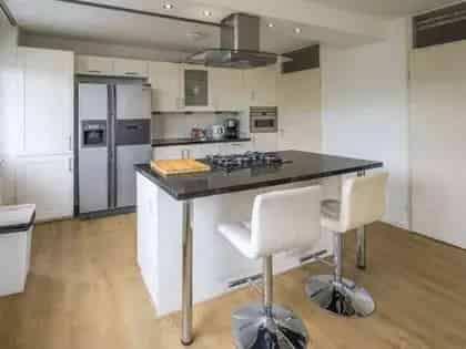 Kamer van 86 m² te huur in Amsterdam