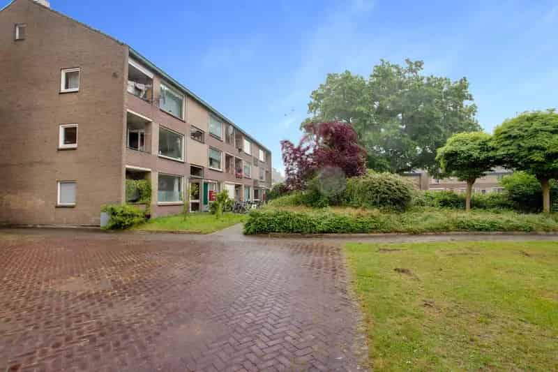 Enschede Starter Appartement 4 Kamers 2 Balkons
