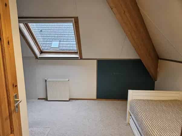 Kamer te huur Dronten - Stijlvol en rustig