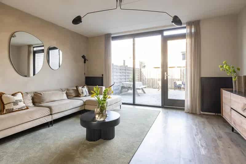 Luxe 6-kamer eengezinswoning Almere Poort 5 slaapkamers