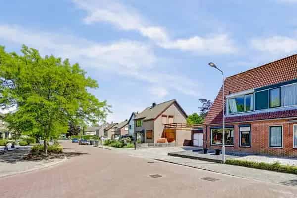 Ruime Tweekapper Hansweert 4 slaapkamers tuin schuur