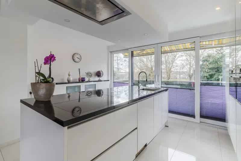 Ruime 4 Slaapkamerwoning Ommoord Rotterdam