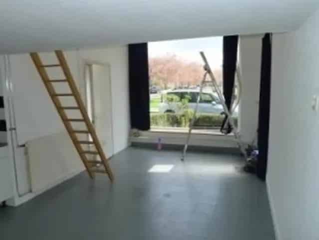 Studio te Huur Limmel Nabij Hoge Hotelschool