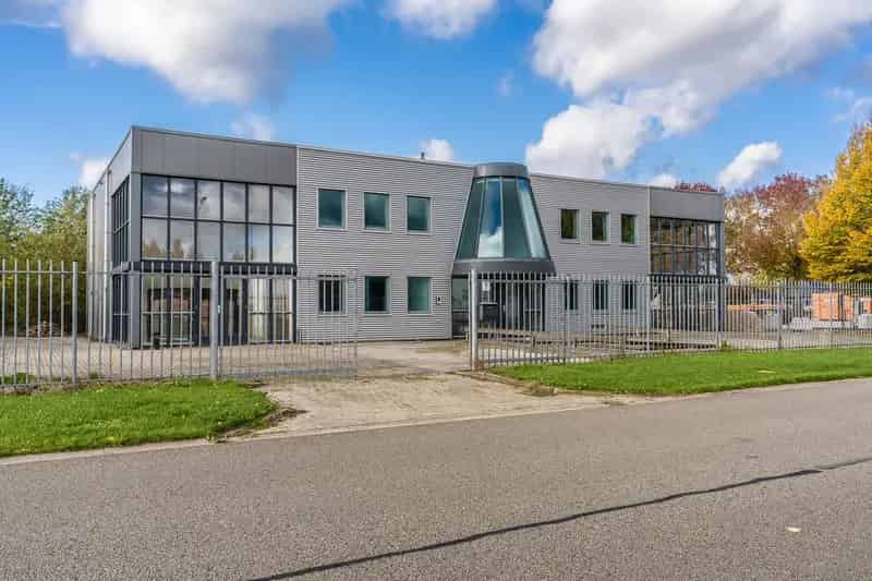 Bedrijfshal Winschoten te huur of te koop