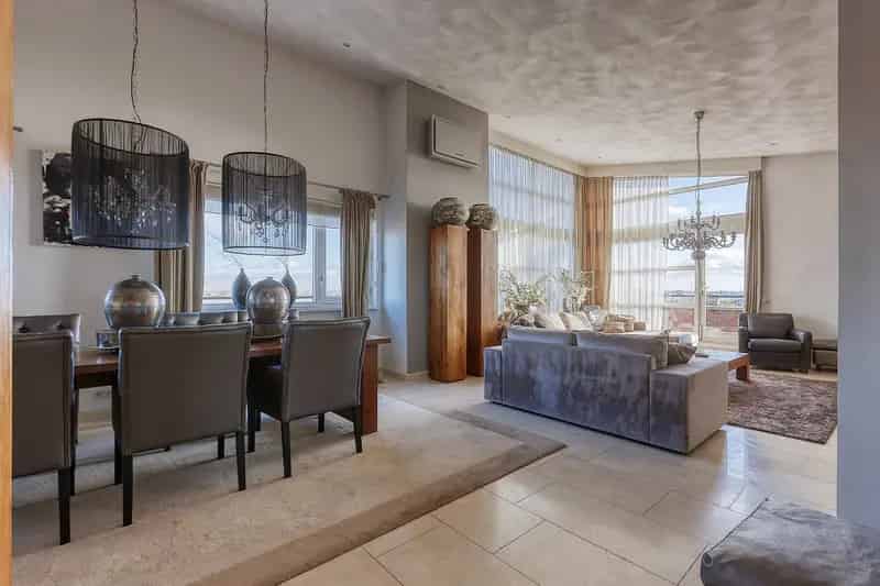 Penthouse te koop Honselersdijk 3 kamers Dakterras