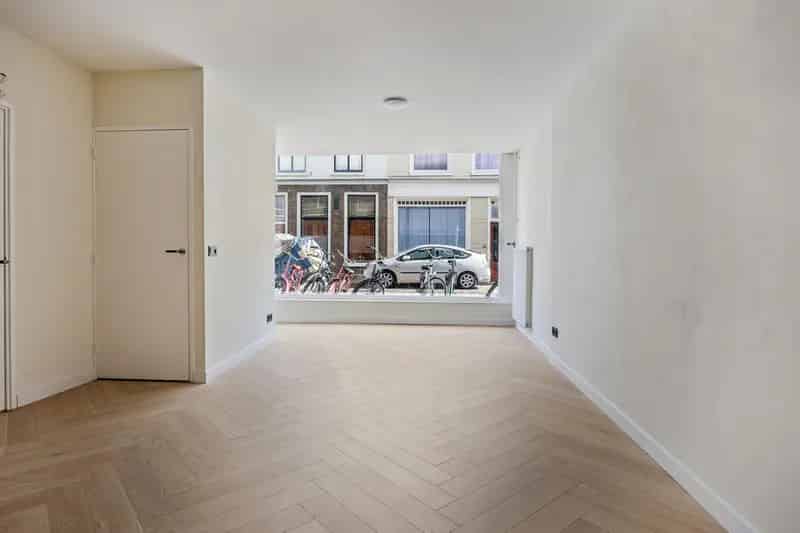Leiden Stadsappartement Hogewoerd 76m2 gerenoveerd
