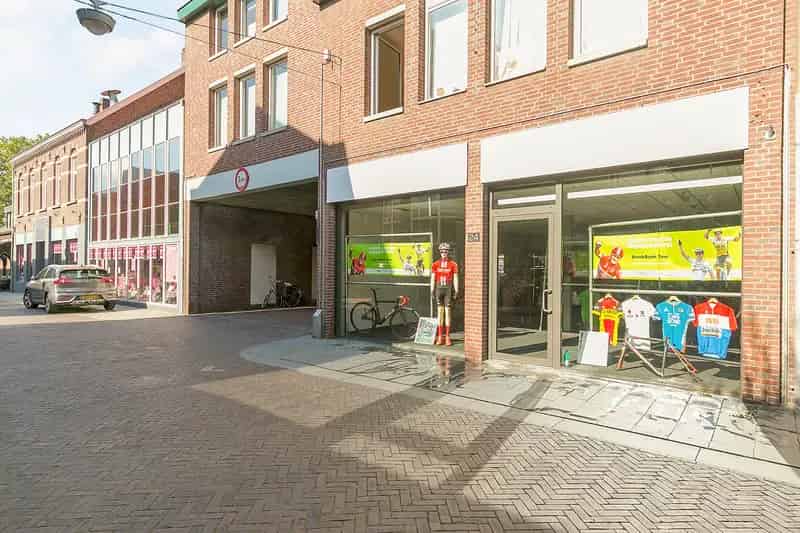 Winkel te koop Venray Schoolstraat 130m2