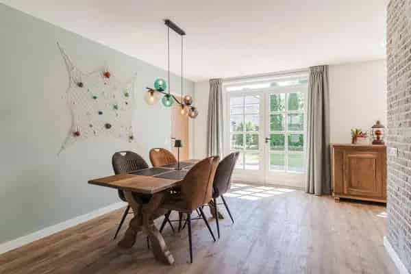 Charmante Tweekapper Best: Ruime woning, 3 slaapkamers, diepe tuin en energielabel A