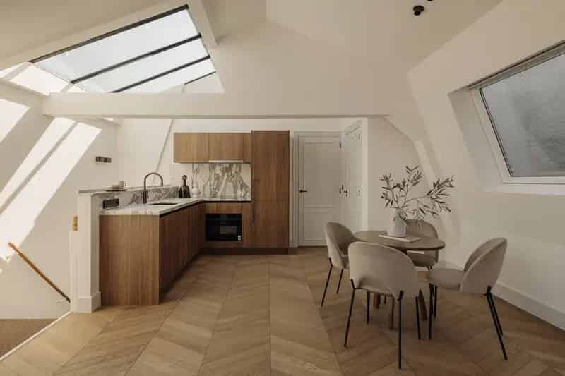 Appartement Amsterdam: 48m2, Balkon, Rustig, Centraal