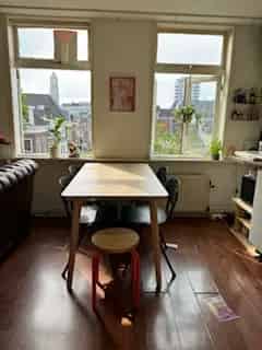 Onderhuur Centrum Semi-studio 30m2 Juli Augustus