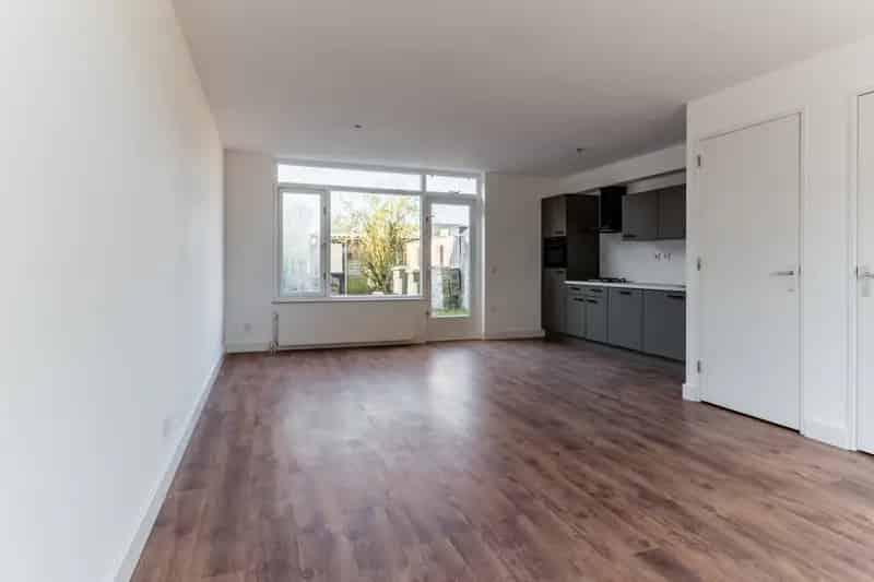 Instapklare Middenwoning Groenewoud Nieuwe Keuken Badkamer Tuin