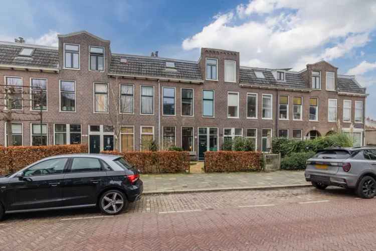 Eengezinswoning Te Koop in 11, Helper Weststraat, Groningen, Groningen