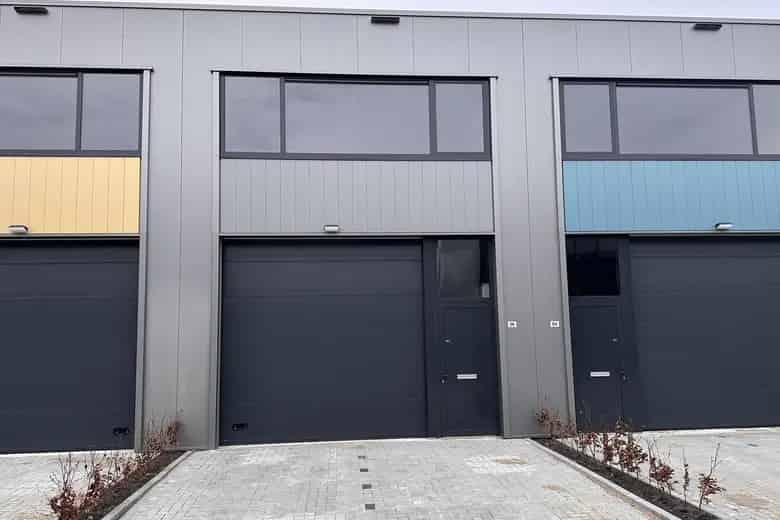 168 m2 Bedrijfsruimte te Koop Tiel Newtonstraat