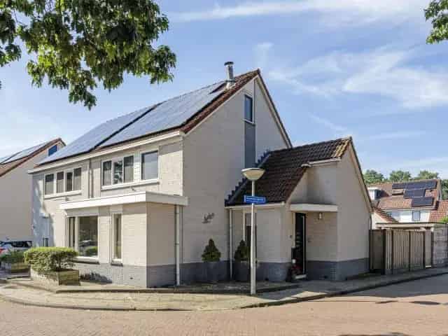 Geringeoveerde Tweekapper 4 5 Slaapkamers Praktijkruimte Enschede