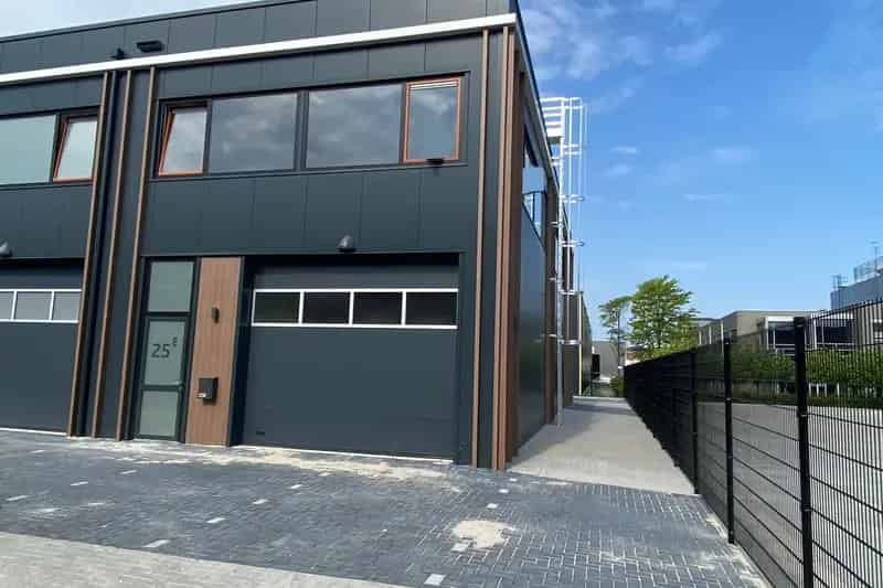 Bedrijfshal te huur Hengelo 120m²