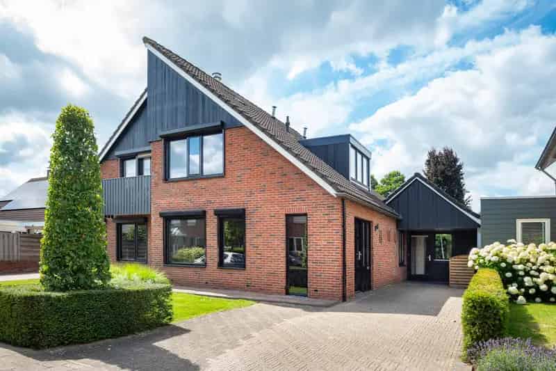 Huis Te Koop , 9, Erve Borgerinck, Wierden, Overijssel