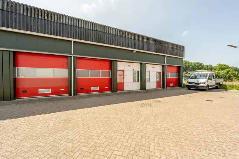 Bedrijfshal te Huur 's-Gravendeel 132m²