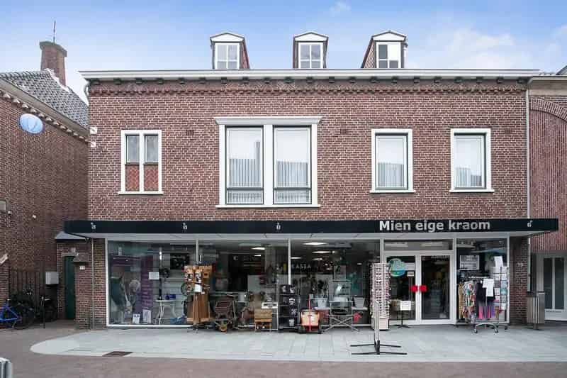 Winkel te Koop Venray Grotestraat 700m2