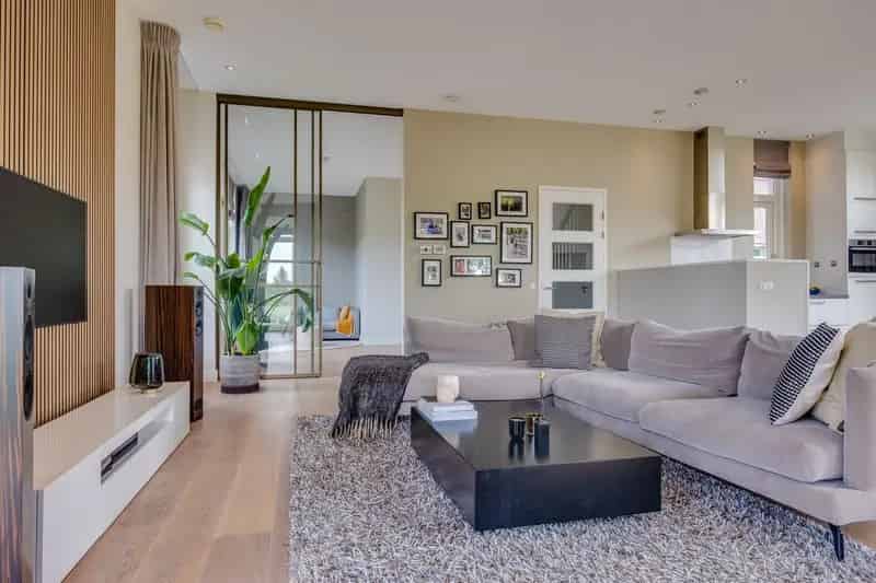 Luxe Villa te Koop: 5 Slaapkamers, 2 Badkamers, A++ Energie Label