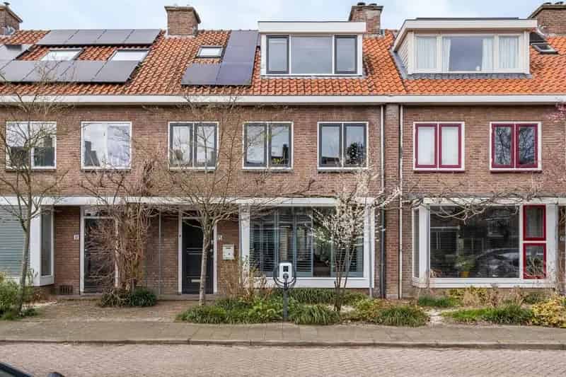 Ruime eengezinswoning Bunnik 4 slaapkamers moderne keuken