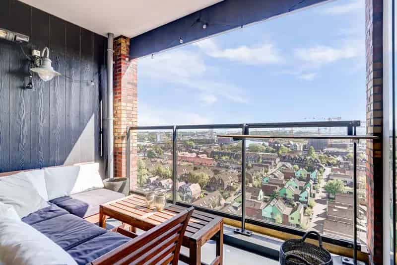 Royaal appartement Zaandam 115m2  2 slaapkamers  Zuid balkon