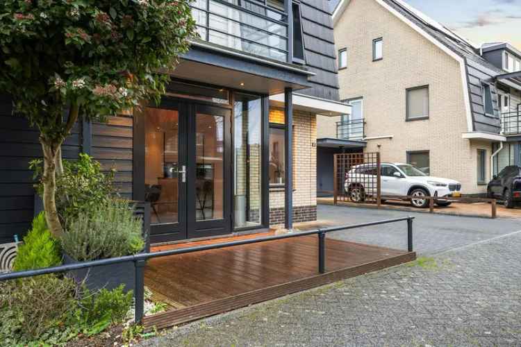 Ruime 6-kamer woning Oosterheem: 5 slaapkamers, 2 badkamers, garage en tuin