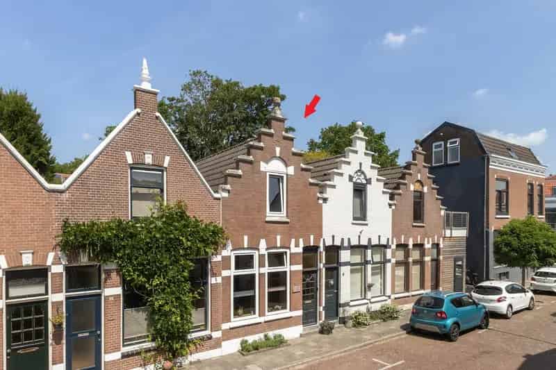 3 Kamer Tussenwoning Dordrecht 1902 Binnenplaats Dakterras