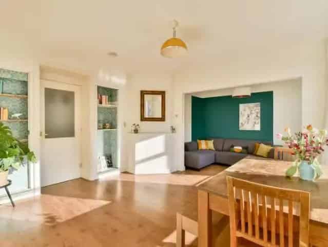 Amsterdam Oost Appartement te Huur