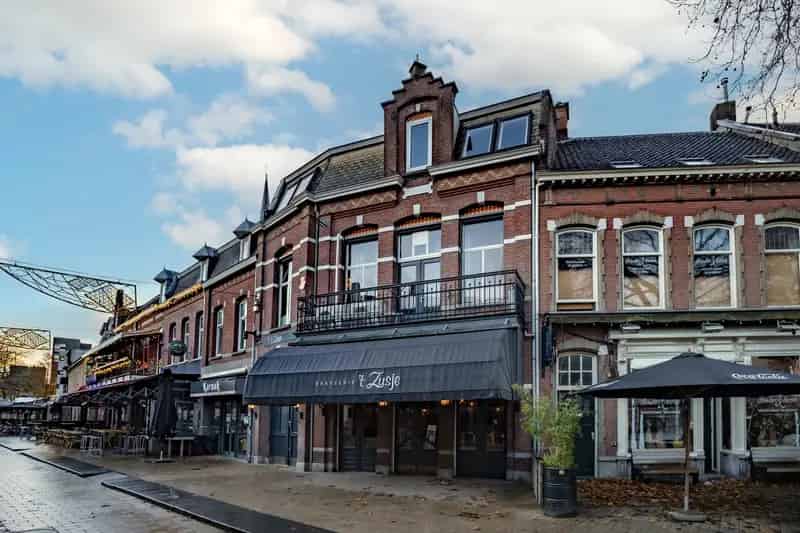 Horecaruimte Tilburg te Huur: Restaurant met Terras en Bedrijfswoning