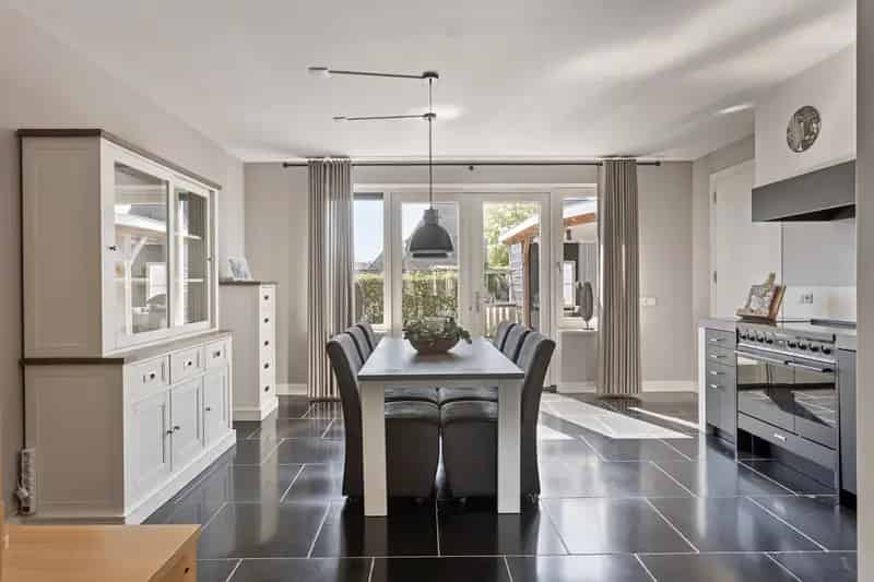 Huis Te Koop , 22, Meester J van Dolderenstraat, Kesteren, Gelderland