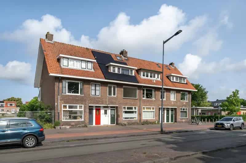 Appartement Haarlem Spaarndamseweg 44m2  Zonnepanelen Balkon