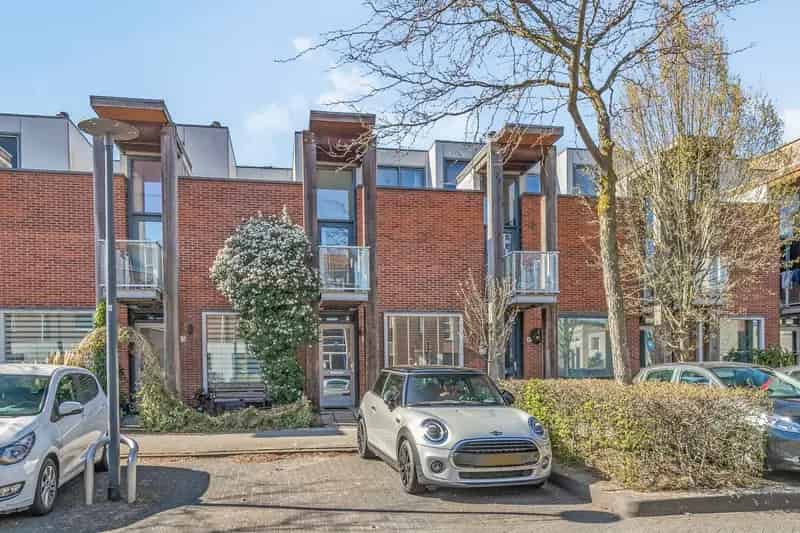 Gasvrije 5 Kamer Eengezinswoning te koop in Capelle aan den IJssel