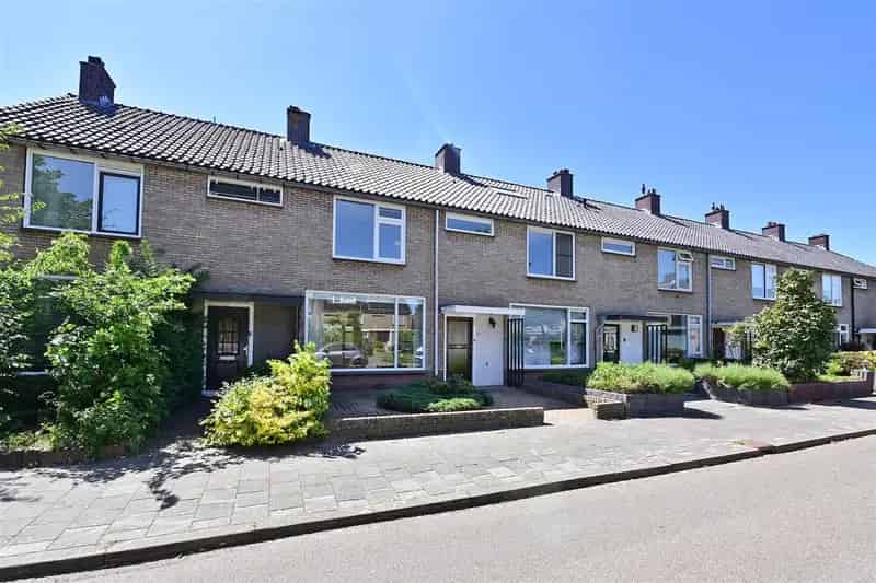 Huis te koop Hilversum Kerkelanden 3 slaapkamers garagebox