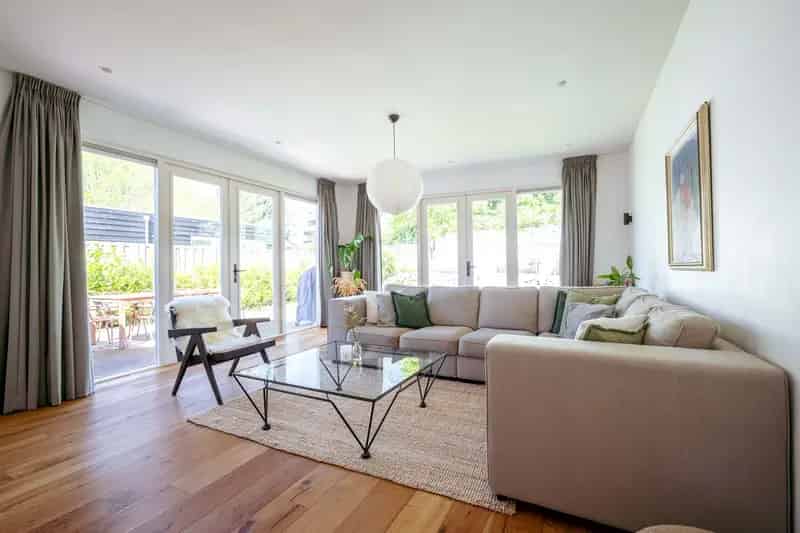 Huis te koop Amsterdam Tuindorp Oostzaan 4 slaapkamers luxe renovatie