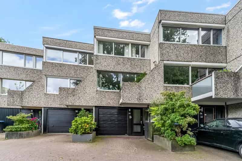 Ruime Eurowoning te koop in Leusden